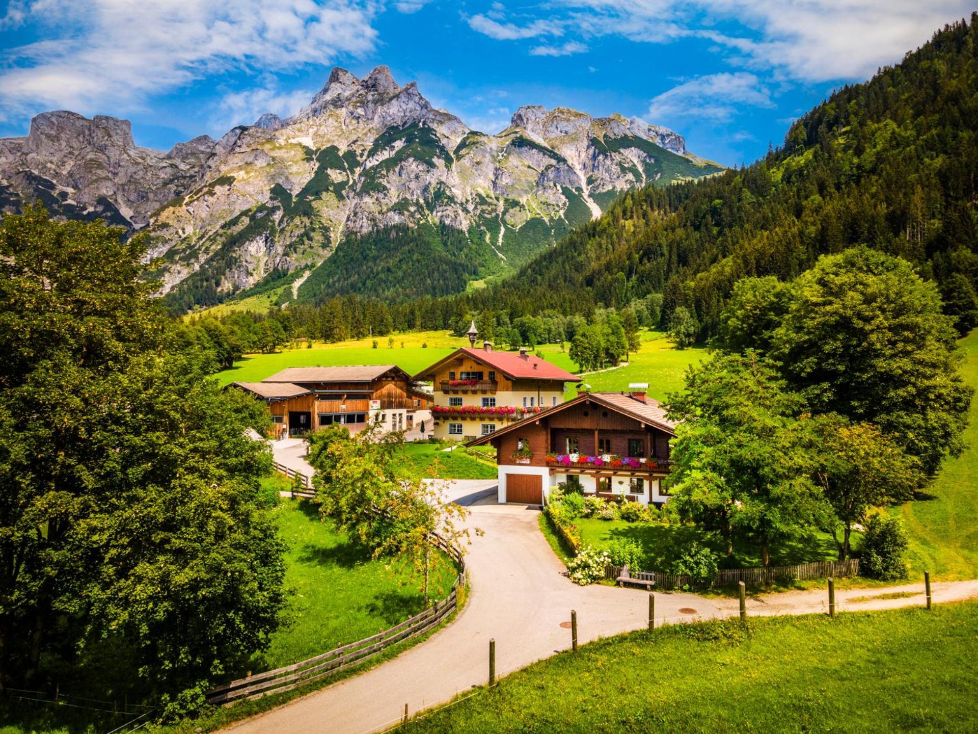 Bio Bauernhof Vorderoberlehen Hotel Верфенвенг Екстериор снимка